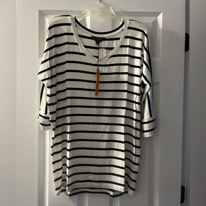 41 Hawthorn Black and White Striped Top, NWT, size XL